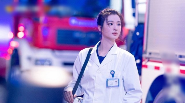 View - Bộ phim ngôn tình được 1 triệu người chen nhau chờ xem của nam thần thanh xuân vì sao hóa rác phẩm?