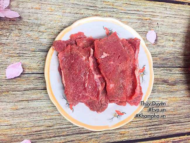 Bữa sáng no bụng với bò né ốp la đơn giản dễ làm - 3