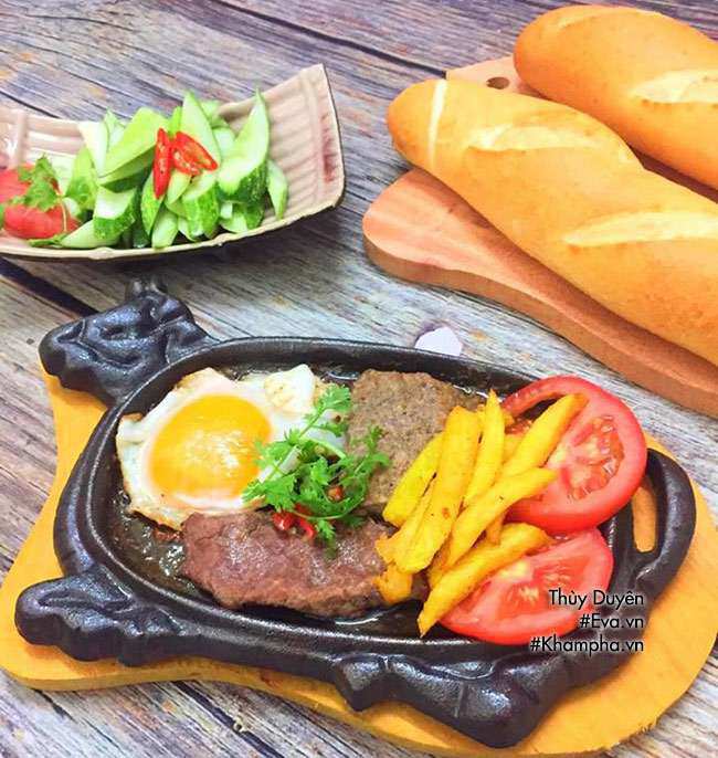 Bữa sáng no bụng với bò né ốp la đơn giản dễ làm - 8