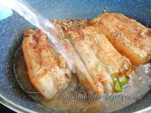 Bao nhiêu cơm cũng hết với thịt rim nước dừa tươi - 4