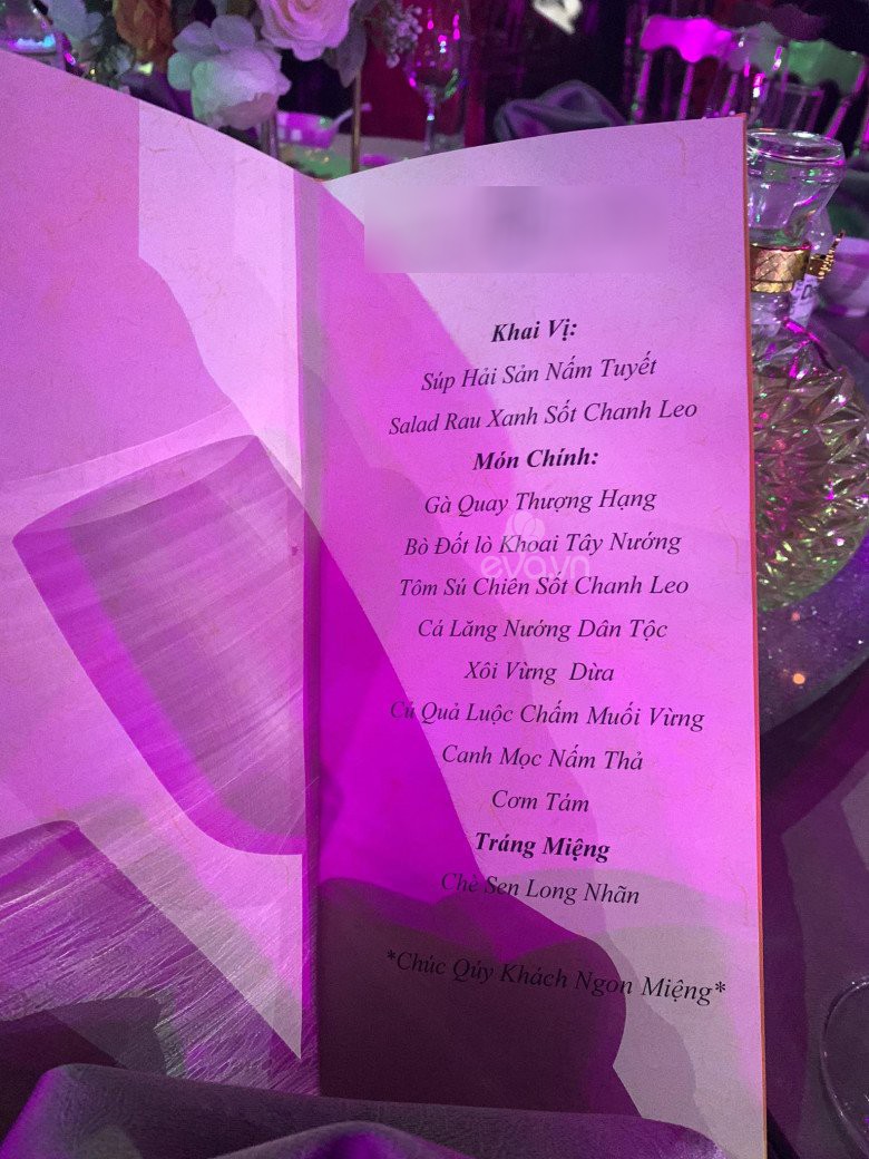 View - Đám cưới Vũ Ngọc Anh - Cường Seven: Vợ chồng diva Mỹ Linh có mặt chung vui