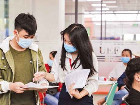 Sát giờ "G", hàng nghìn thí sinh chưa đăng ký xét tuyển ĐH: Chuyên gia cảnh báo tránh “nước đến chân mới nhảy” kẻo hối không kịp