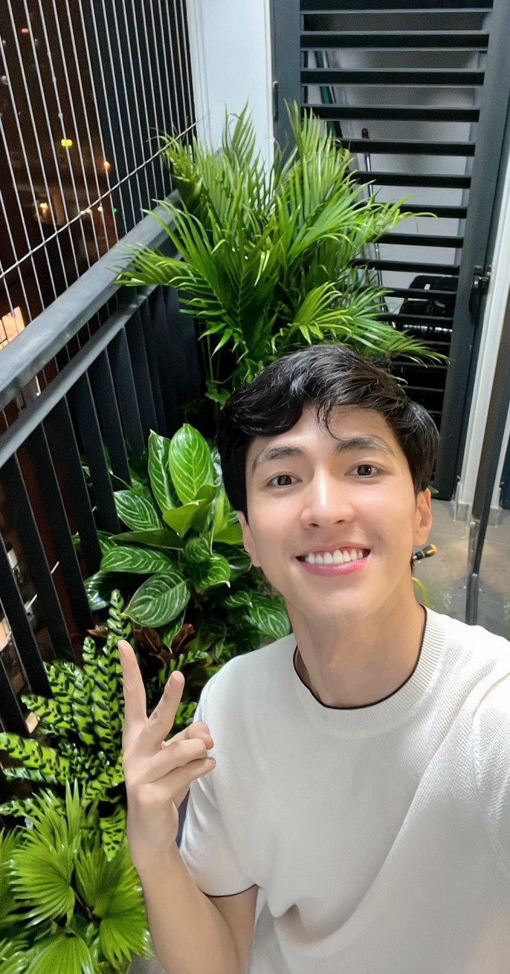 View - Mạnh Trường tậu biệt thự view núi, Việt Anh có cơ ngơi sang chảnh như khách sạn 5 sao