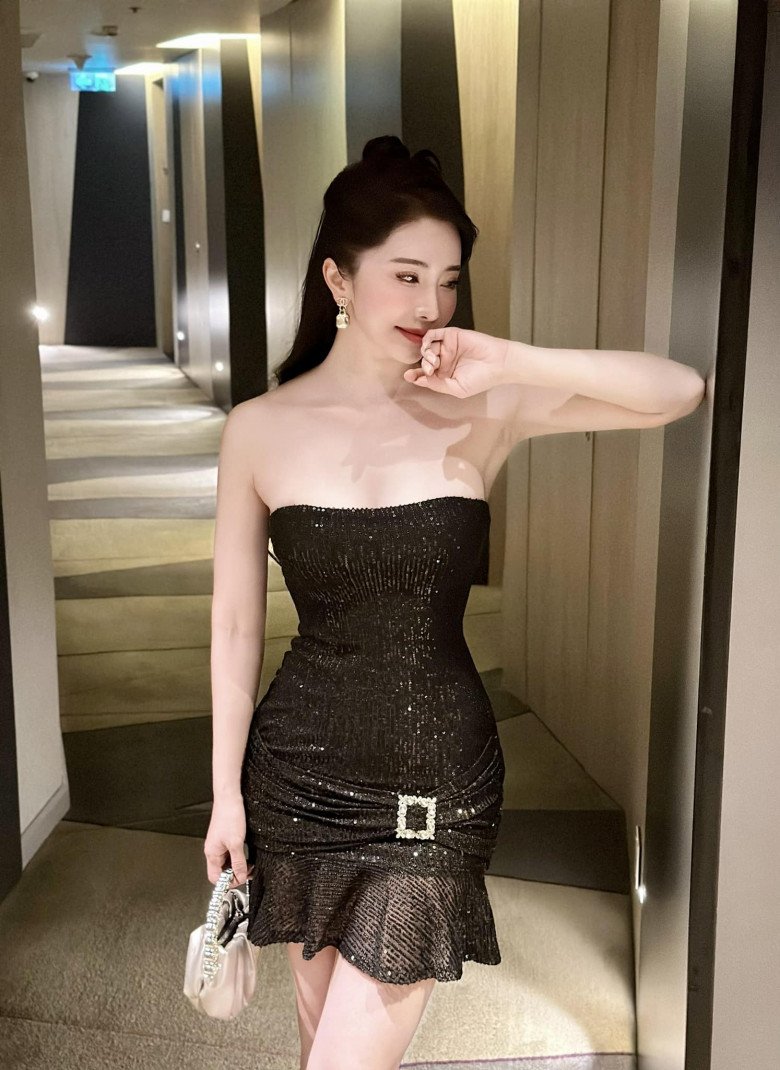 View - Quỳnh Nga khoe khung xương chậu đẹp lịm người, Thụy Vân hay Lã Thanh Huyền chỉ muốn xỉu