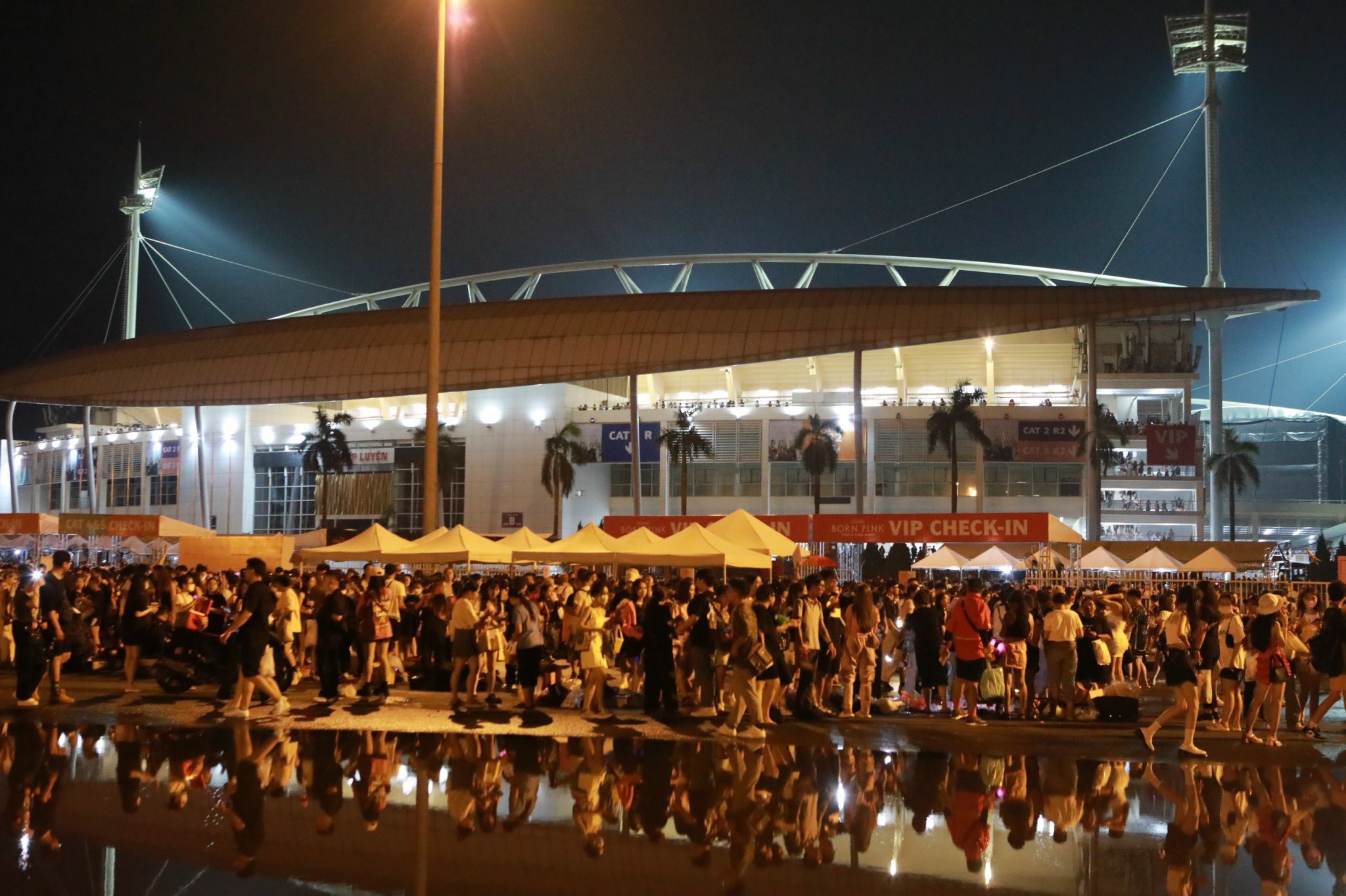 View - Khán giả nói gì sau đêm nhạc đầu tiên của Blackpink tại Mỹ Đình?