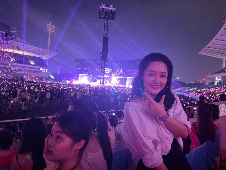 View - Không phải Hoàng Thùy Linh, đây mới là sao nữ được nhắc tới nhiều nhất sau concert Blackpink