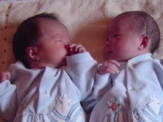Làm mẹ - Con trai sinh đôi càng lớn càng khác nhau, chồng tức giận đòi làm ADN, kết quả khiến chúng tôi ly hôn