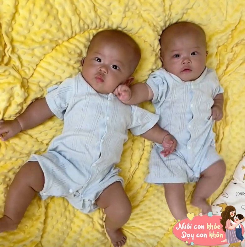 2 anh em sinh đôi với 2 chế độ dinh dưỡng khác nhau.