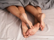 Sức khỏe - Lúc yêu nhau vợ quyết giữ mình không quan hệ, kết hôn 5 năm chồng mới vỡ lẽ nhưng đã quá muộn