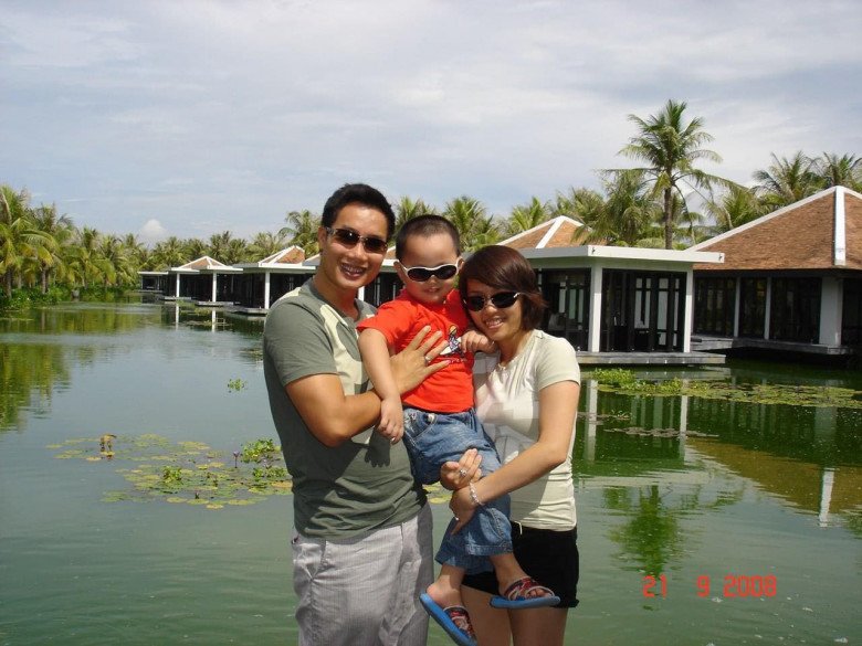 View - Vợ quyền lực của MC Hoa Thanh Tùng ngày càng giỏi giang, xinh đẹp nhưng Xuân Bắc lại gọi là tay ghê gớm