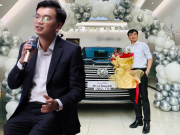 Giải trí - Không phải Shark Bình hay Shark Hưng, vị tổng giám đốc này vừa sắm xe gần 10 tỷ nhờ hát đám cưới, thôi nôi?