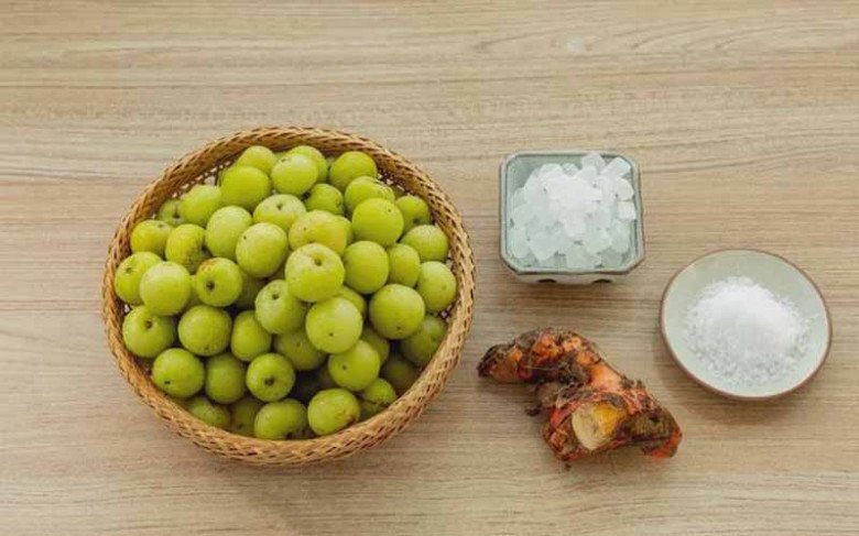 Quả dại được ví là “kim cương xanh”, vitamin C cao ngất ngưởng, gặp thì nhớ mua ăn - 9