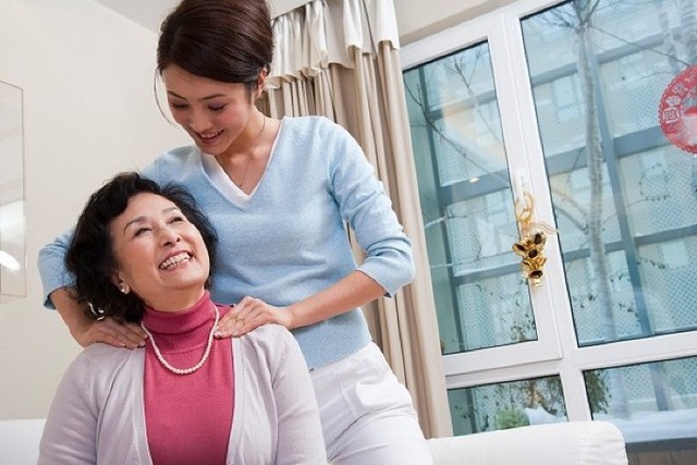 . Tư duy và cách nghĩ hiện đại nên dù có kinh tế nhưng 2 con vẫn kế hoạch, trì hoãn sinh con sớm. (Ảnh minh họa)