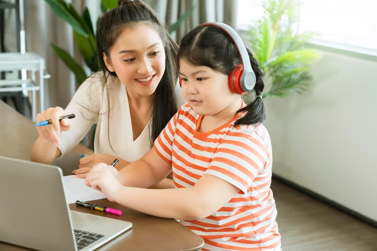 Trào lưu mới của bố mẹ Việt khi cho con học tiếng Anh thời công nghệ số - 2