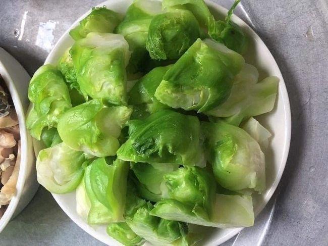 View - Loại rau xưa chỉ người nghèo ăn, giờ thành đặc sản nổi tiếng được người thành phố săn lùng, 75.000 đồng/kg