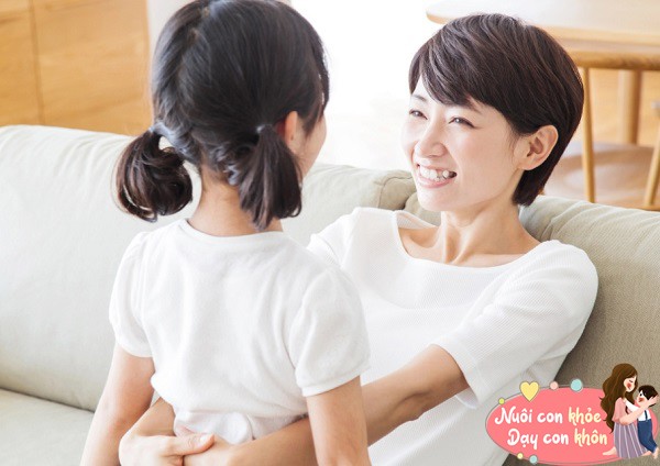 Bố mẹ nên áp dụng sự cứng rắn và mềm mỏng vào thời điểm phù hợp để tạo ra một môi trường gia đình lành mạnh.