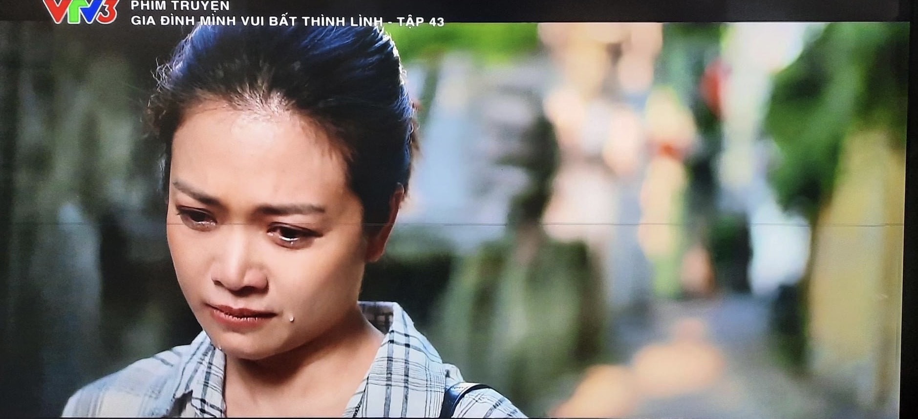 Gia Đình Mình Vui Bất Thình Lình dùng bi kịch để câu khán giả: Cũ rích và nhàm chán - 2