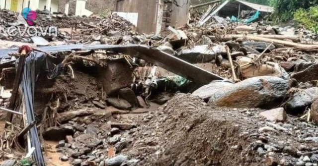 Gallery - Tin tức 24h: Hình ảnh bên trong hai xã bị cô lập do mưa lũ ở Yên Bái