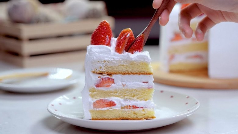 Ăn bánh ngọt dù no lâu nhưng gây tới gan, thậm chí còn gây bệnh nguy hiểm. (Ảnh minh họa)