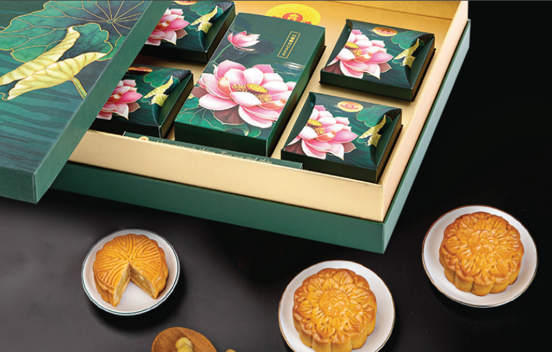 Set 6 bánh Sen Phú Quý mang nét đẹp truyền thống hòa với nét sang trọng hiện đại