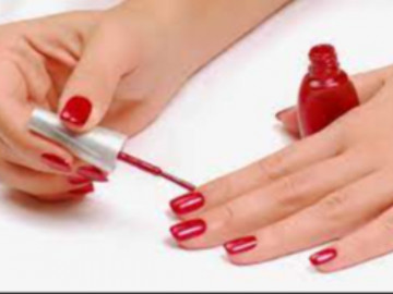 Sơn móng tay có chứa nhiều hóa chất gây hại cho sức khỏe