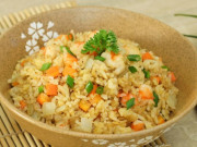 Sức khỏe - Cặp vợ chồng ăn cơm chiên trứng để qua đêm, kết quả một người chết, một người nguy kịch
