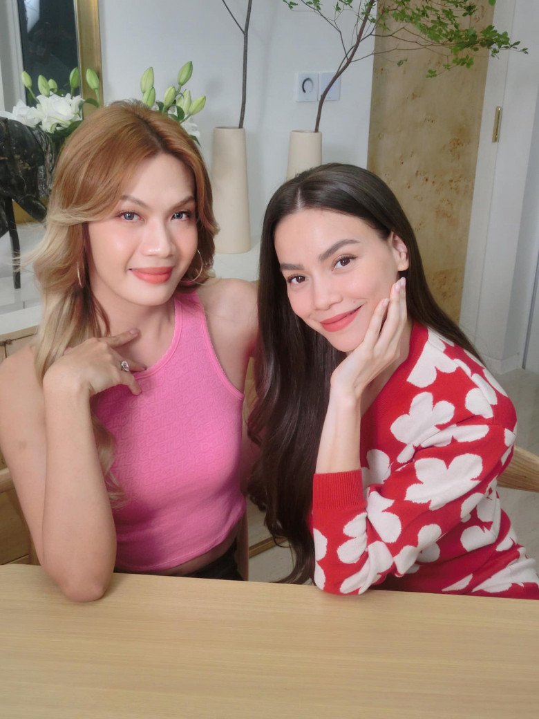 View - Búp bê sống yêu 15 người từng là cậu học trò của Hồ Ngọc Hà: Phản ứng khi được so sánh sắc đẹp với cô giáo