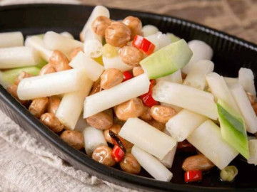 Nó được ví là hạt trường thọ, chỉ 15.000đ/kg, bổ hơn táo tàu, ăn vào dưỡng huyết đẹp da