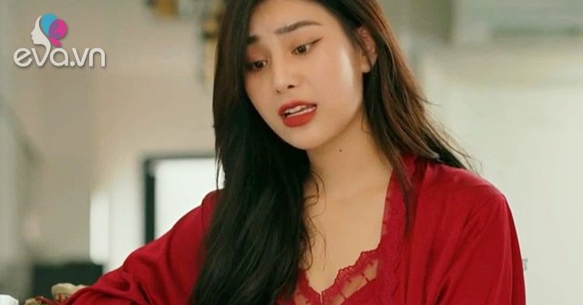 View - Cô chủ shop sinh lý nóng bỏng nhất phim giờ vàng, khiến chàng shipper xanh mặt khi sửa ống nước