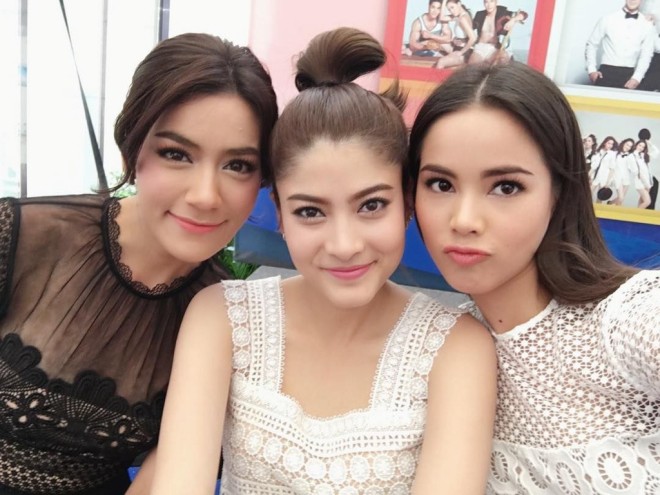 View - Kimmy Kimberley - Bông hồng lai đẹp nhất đất Thái tổ chức tiệc độc thân, nhà gái đều là nữ thần