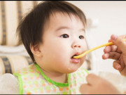 Làm mẹ - Gợi ý thực đơn ăn dặm truyền thống cho bé dưới 1 tuổi giúp trẻ hấp thụ đủ chất, mau lớn
