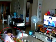 Làm mẹ - Nhờ mẹ chồng ở quê lên chăm cháu để vợ chồng đi du lịch, nhìn camera tôi lập tức về ngay trong đêm