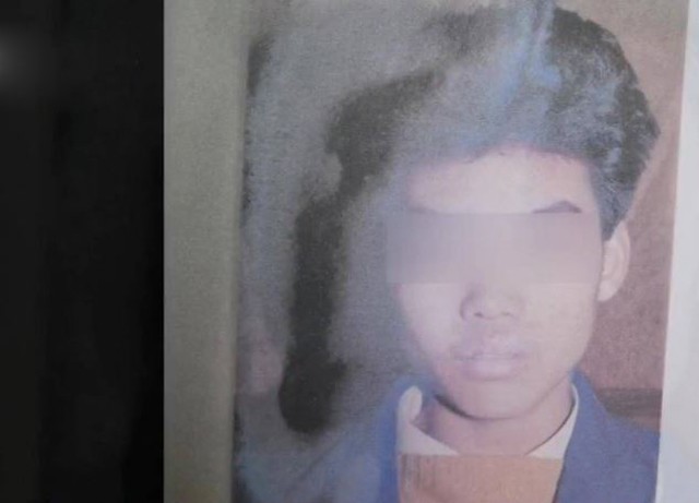 Hai đứa con khác họ cả bố lẫn mẹ, danh tính người bố lộ ra khiến tất cả bàng hoàng - 1