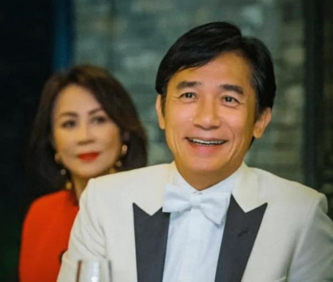 View - Lương Triều Vỹ ngoại tình với nữ thần tượng kém 36 tuổi, còn dính tin mua nhà, có con chung