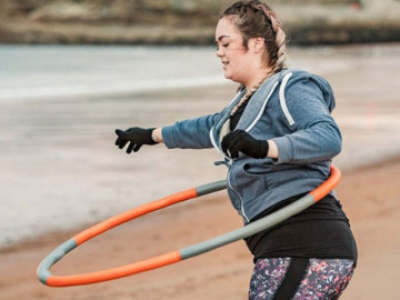 Tưởng mình béo, người phụ nữ ở Đồng Nai ngày nào cũng lắc vòng giảm eo, bỗng phải đi cấp cứu vì lý do không ngờ