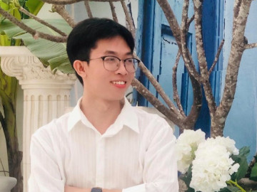 Chàng trai 28 tuổi từ bỏ công ty hàng đầu Sài Gòn, quyết định gắn bó với nghề xem bài Tarot giúp chữa lành