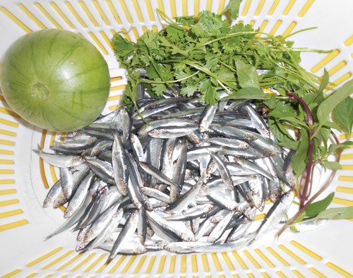 Cá de có thể chế biến thành nhiều món: nấu canh chua, kho cá