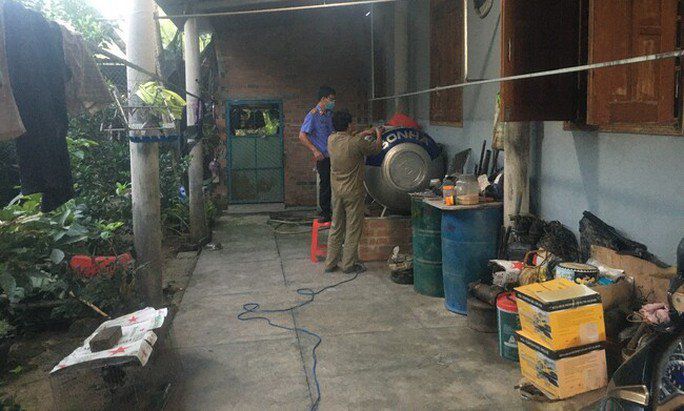 Bồn nước, nơi phát hiện thi thể nam thanh niên.