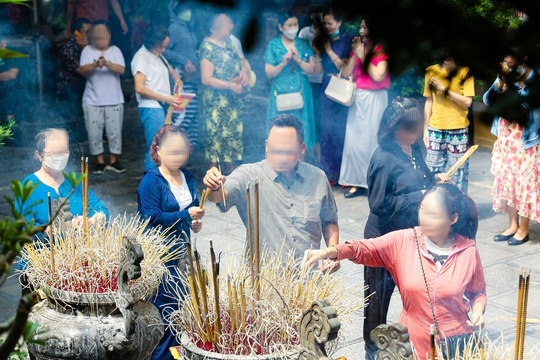 View - Tin tức 24h: Toàn cảnh vụ bắt cóc bé trai 7 tuổi đòi tiền chuộc 15 tỉ đồng