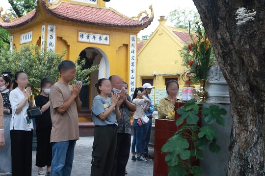 View - Tin tức 24h: Toàn cảnh vụ bắt cóc bé trai 7 tuổi đòi tiền chuộc 15 tỉ đồng