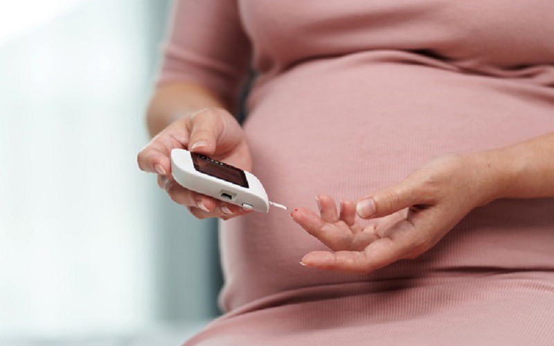 Nguyên nhân hàng đầu được xác định khi trẻ sơ sinh thừa cân là do mẹ bị đái tháo đường thai kỳ. 

