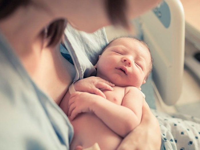 Để chăm sóc 2 con sinh đôi được tốt, vợ chồng tôi quyết tâm kế hoạch đến khi con khoảng 5 tuổi thì mới sinh tiếp. (Ảnh minh họa)