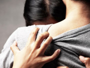 Tin tức - Quan hệ bất chính 3 năm, tình nhân quay về bên vợ, người phụ nữ quyết định cướp đi "thứ quý giá nhất" của anh ta