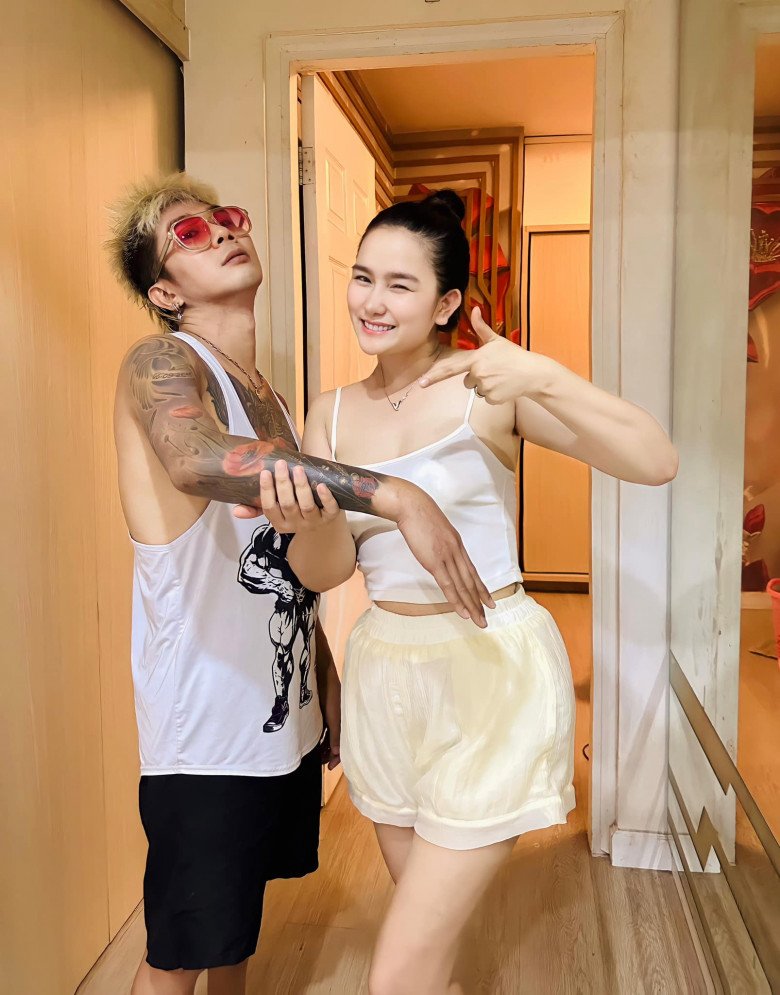 Vợ Khánh Đơn kể chuyện 38 tuần phải cấp cứu vì không thấy tim thai, đang ở cữ nhan sắc vẫn rạng rỡ - 4