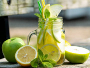 Sức khỏe - Gia đình Hà Nội mỗi sáng uống nước 5 quả chanh để chữa đau dạ dày, giải độc gan, chuyên gia nhắc ngay điều này