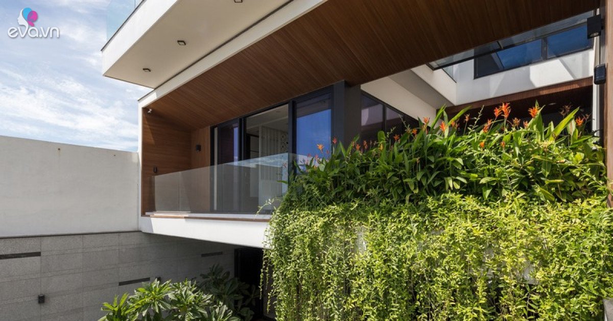 View - Báo Mỹ nức nở khen căn nhà "mặt trời mọc” trên biển Đà Nẵng