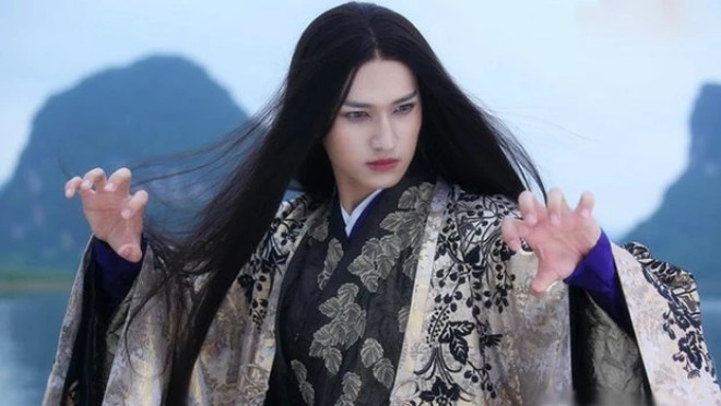 Mã Khả gây ấn tượng với vai diễn Sát Thiên Mạch.