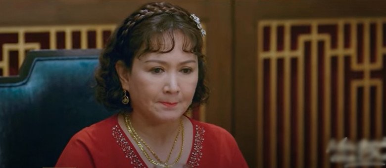 View - Muôn kiểu thông gia đại chiến trên sóng giờ vàng: Gắt nhất là câu chửi liên quan đến... đĩa thịt chó!