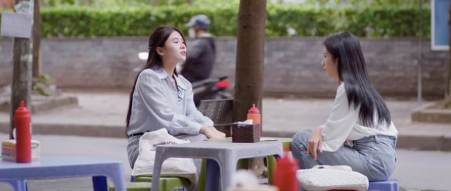 View - Nữ chính VTV đang bị ném đá nhiều nhất: Tốt với người dưng, nhưng người nhà lại tị nạnh từng chút