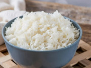 Sức khỏe - Cơm nóng và cơm nguội ăn loại nào lợi cho sức khỏe hơn? Đáp án khiến nhiều người đổi hẳn thói quen ăn cơm